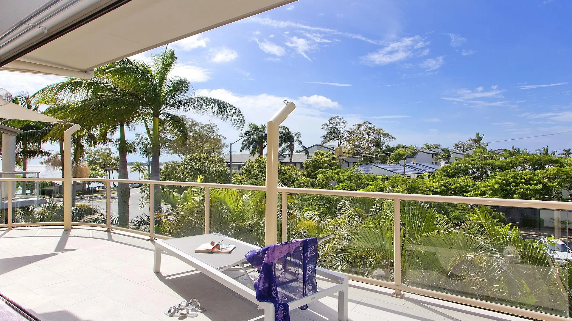 **** Aparthotel Offshore Noosa Resort Noosaville Australia