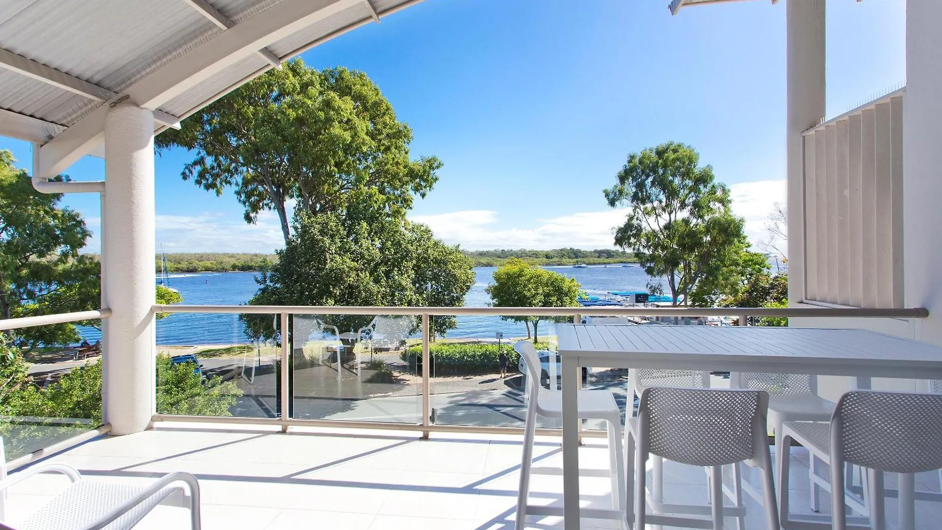 Offshore Noosa Resort Noosaville Aparthotel